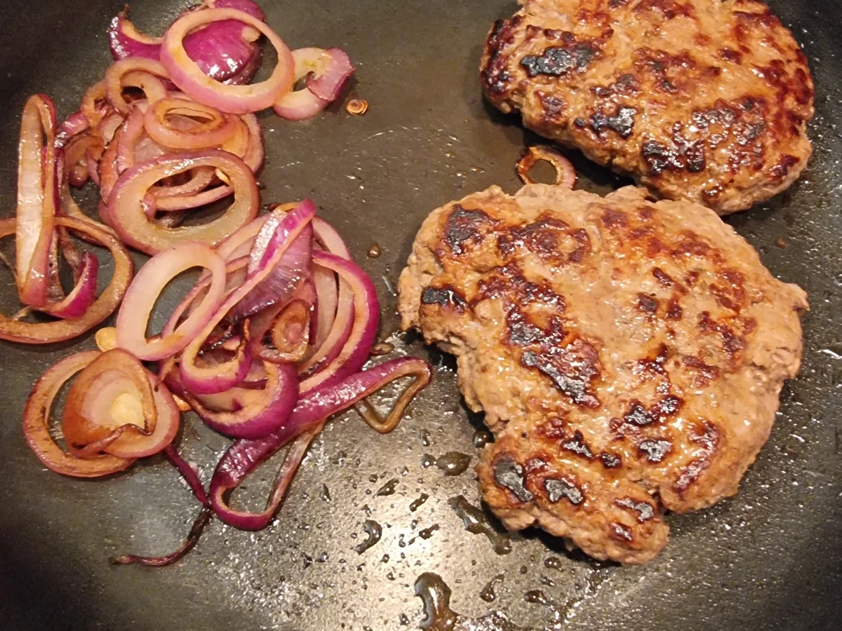 Smashed Burger - Rezept - Bild Nr. 16868