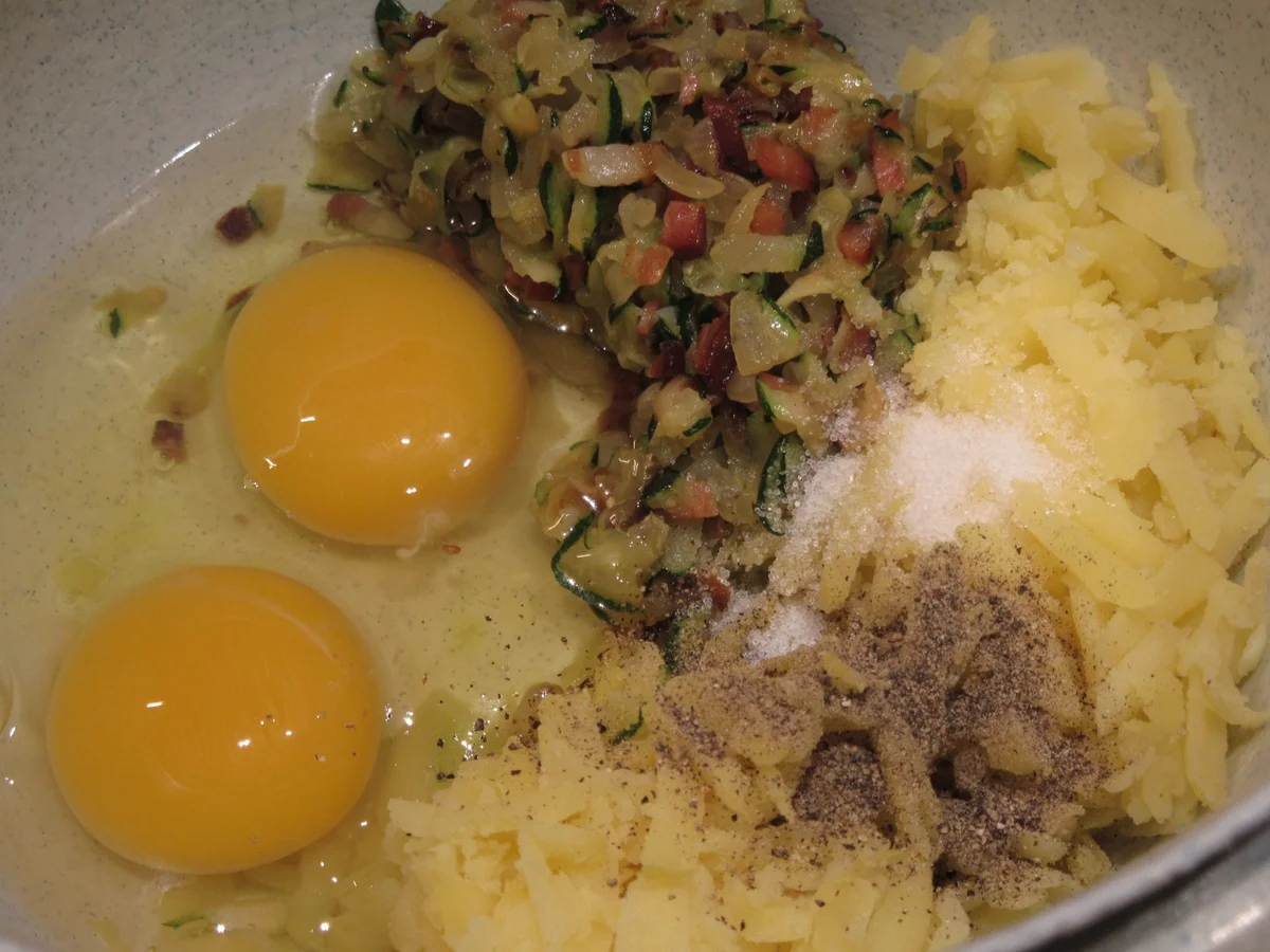 Rezept: Pfannkuchen: Eierkuchen "Razzia" Bild Nr. 16866 Pfannkuchen: Eierkuchen "Razzia" - Rezept - Bild Nr. 16866