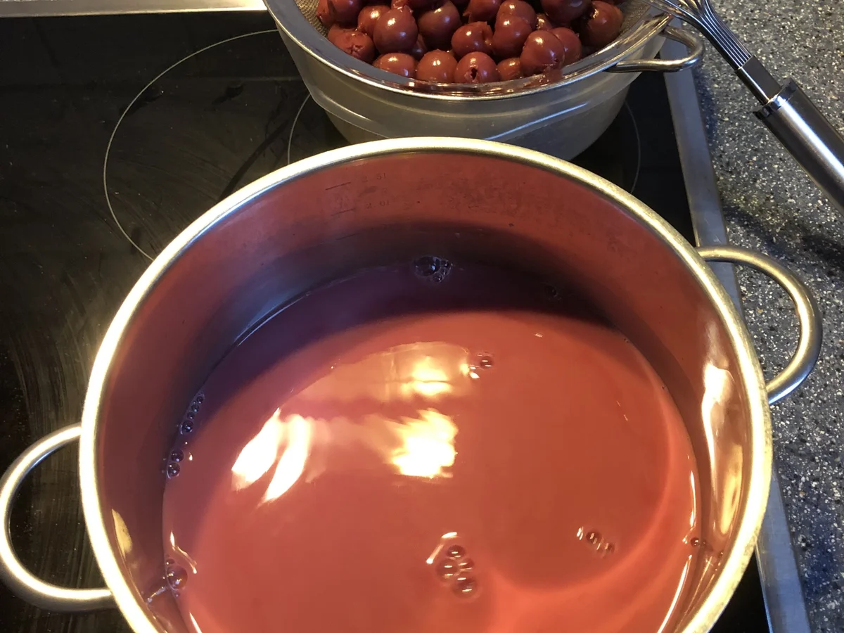 Schoko-Kirschkuchen - Rezept - Bild Nr. 16870