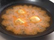 Rezept: Essenz von Tomaten mit Ricotta-Ravioli Bild Nr. 2 Essenz von Tomaten mit Ricotta-Ravioli - Rezept - Bild Nr. 2