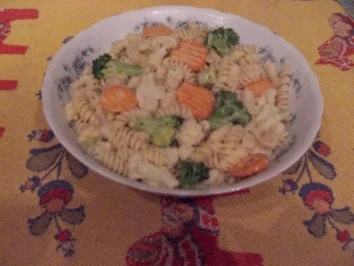 Rezept: Nudelpfanne mit Rahm-Königsgemüse Nudelpfanne mit Rahm-Königsgemüse - Rezept