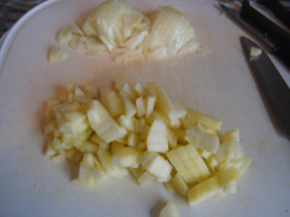 Sauerkraut mit Steinpilzen und Bratkartoffeln - Rezept - Bild Nr. 16890