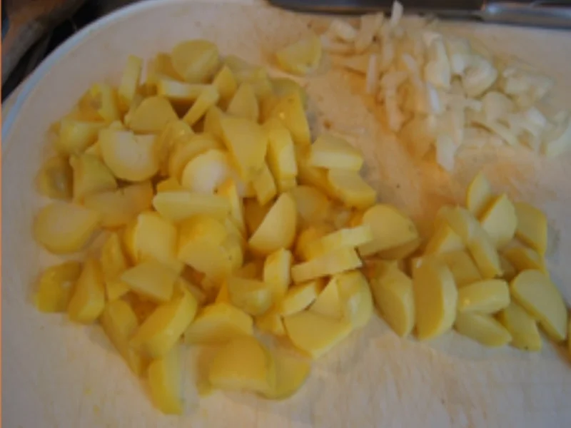 Sauerkraut mit Steinpilzen und Bratkartoffeln - Rezept - Bild Nr. 16897