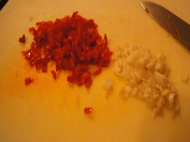 Gulasch mit Champignons, Zwiebeln und Bundmöhren - Rezept - Bild Nr. 16897