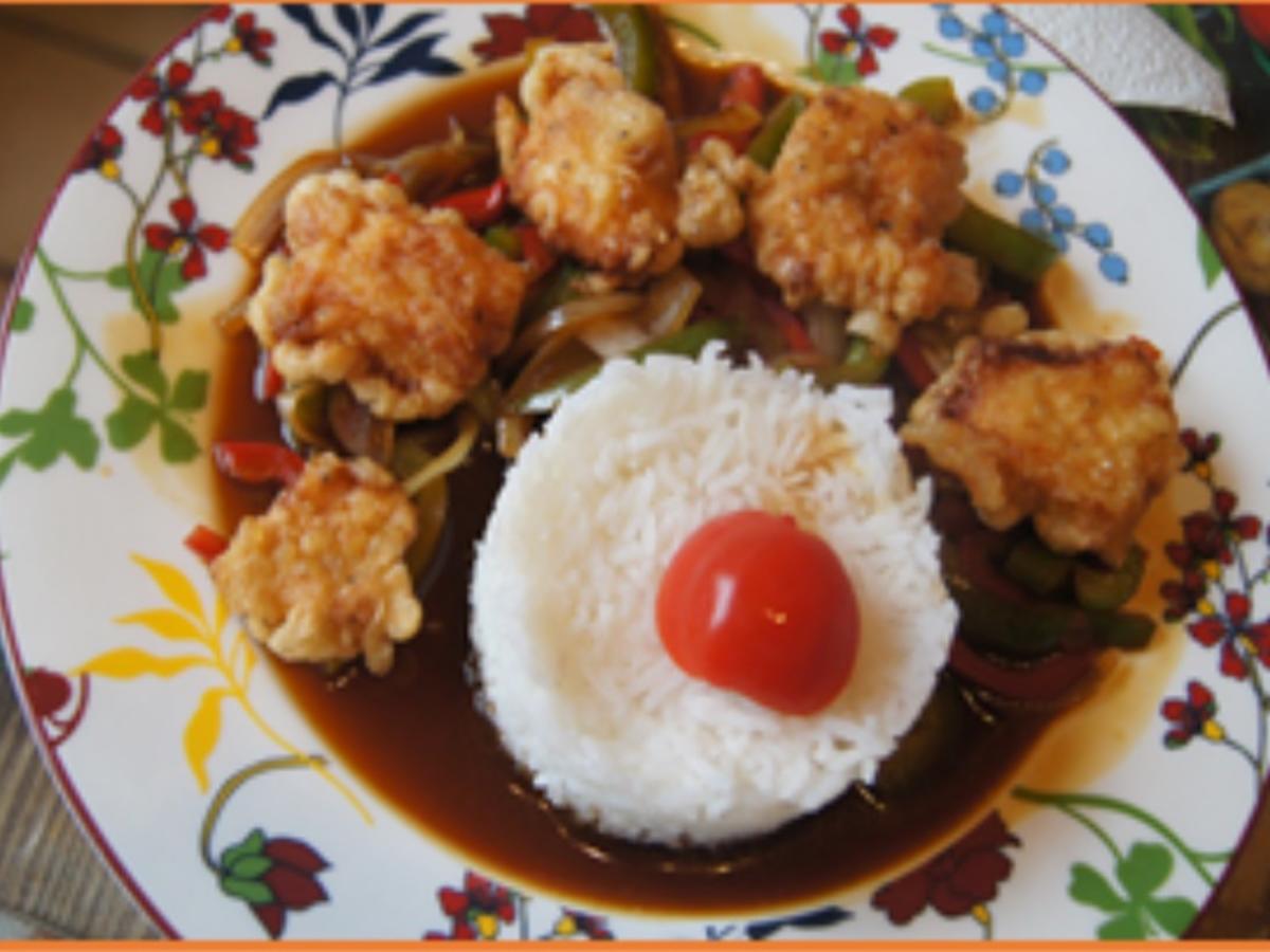 Knusper-Fischfilet auf Gemüsestreifen süß-sauer mit Basmatireis ...