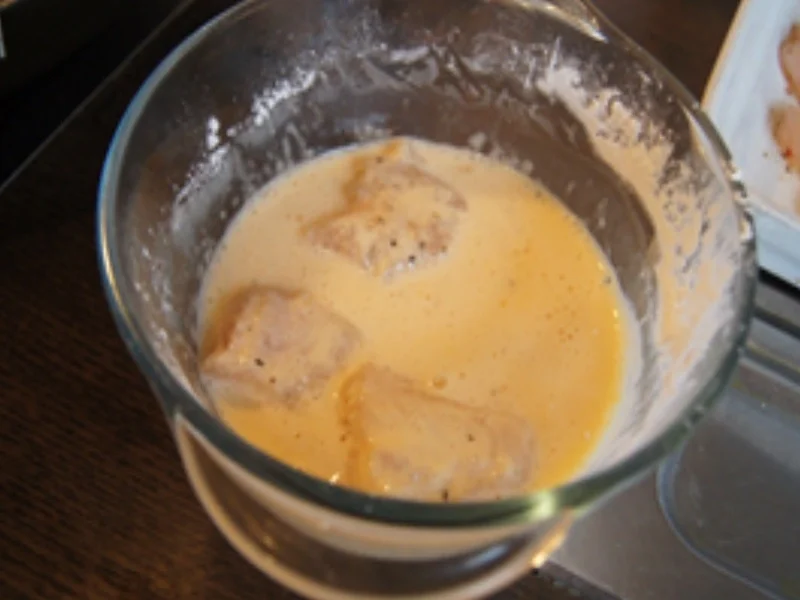 Knusper-Fischfilet auf Gemüsestreifen süß-sauer mit Basmatireis - Rezept - Bild Nr. 16892