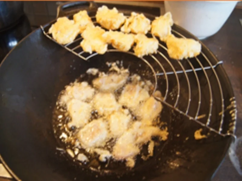 Knusper-Fischfilet auf Gemüsestreifen süß-sauer mit Basmatireis - Rezept - Bild Nr. 16894