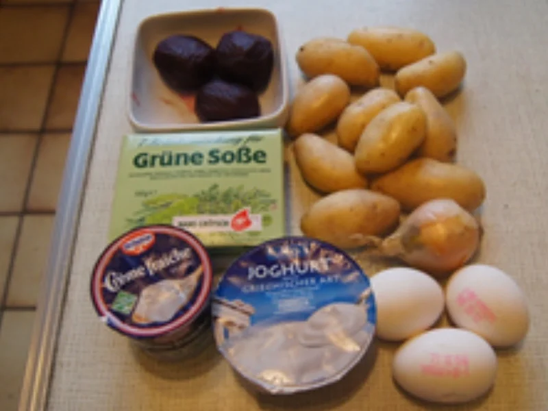 Frankfurter Grüne Sauce mit gekochten Ei-ern, Pellkartoffeln und Rote Bete Salat - Rezept - Bild Nr. 3