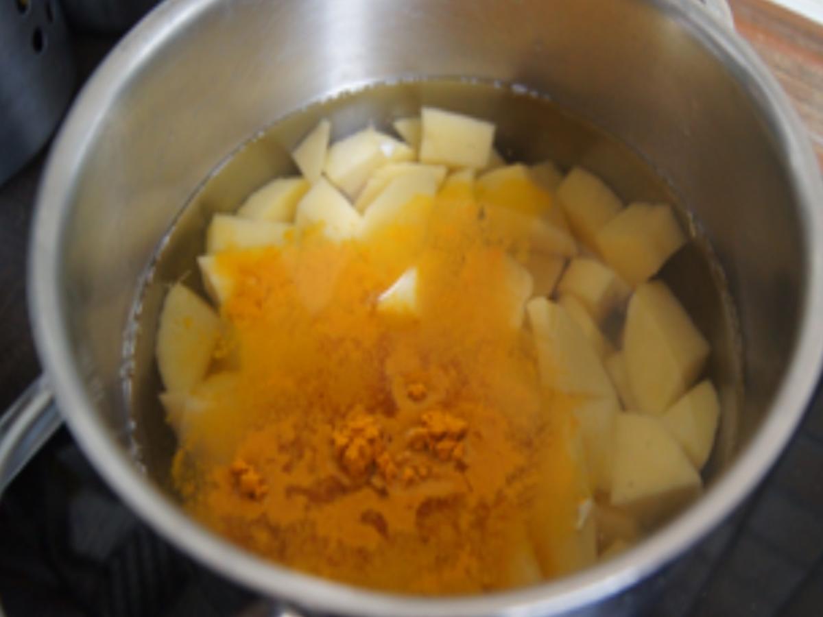 Nürnberger Rostbratwürstchen mit Rahm Spitzkohl und Kartoffelstampf ...