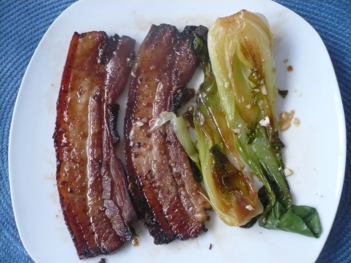 Rezept: Asiatischer Schweinebauch mit Pak Choi Bild Nr. 16893 Asiatischer Schweinebauch mit Pak Choi - Rezept - Bild Nr. 16893