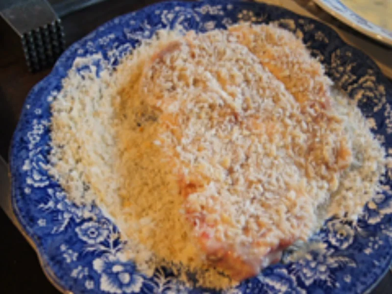 Nackenkotelett mit Kartoffelstampf und Rote-Bete-Salat - Rezept - Bild Nr. 5