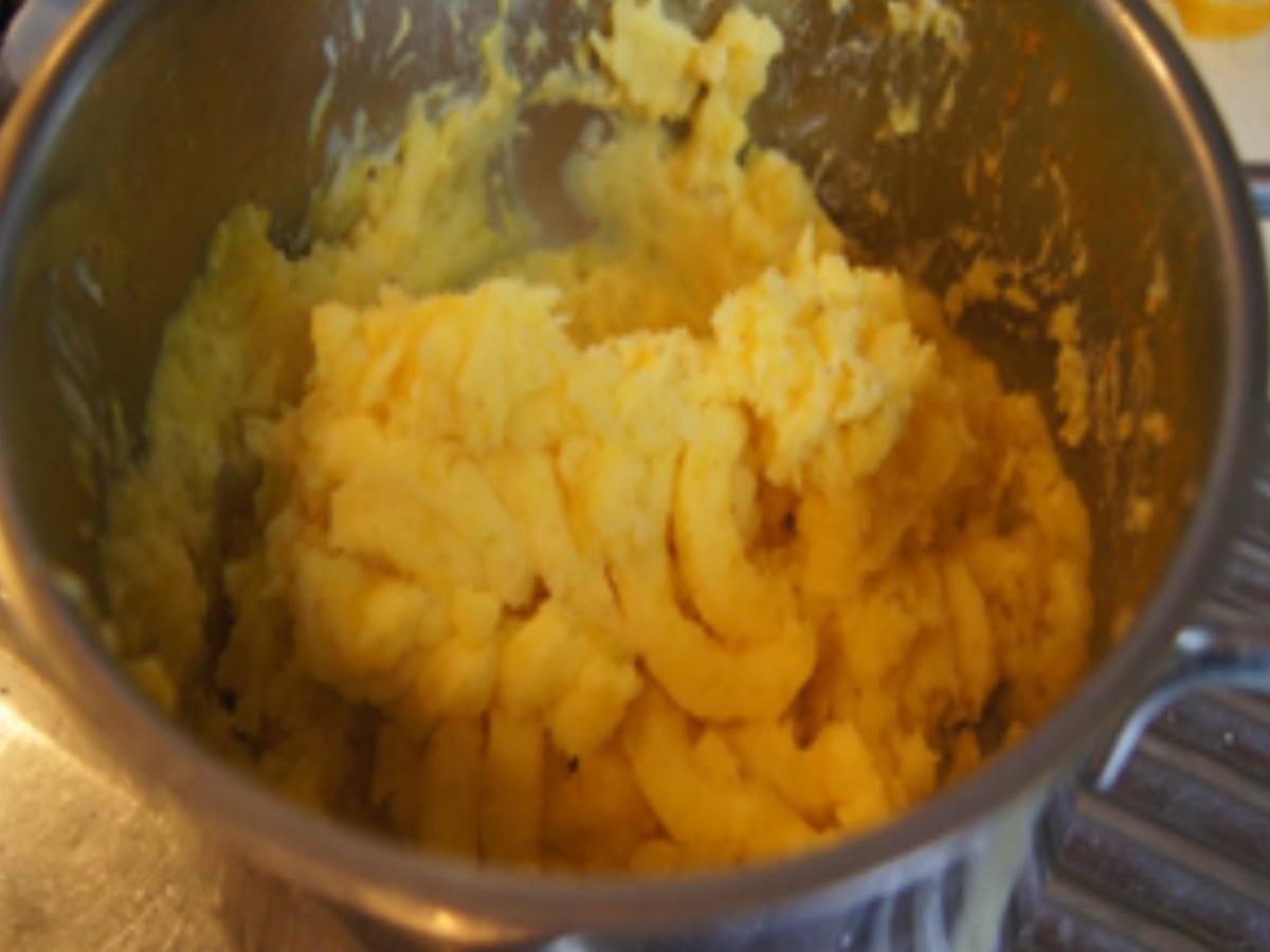 Nackenkotelett mit Kartoffelstampf und Rote-Bete-Salat - Rezept - Bild Nr. 17