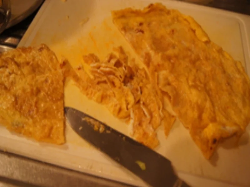 Rezept: Wok-Gemüsemix süß-sauer mit Eierstreifen und Mie-Nudeln Bild Nr. 16899 Wok-Gemüsemix süß-sauer mit Eierstreifen und Mie-Nudeln - Rezept - Bild Nr. 16899