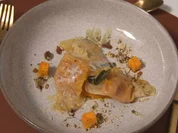 Kürbisravioli mit Kürbiswürfeln und Salbeischaum - Rezept - Bild Nr. 16893