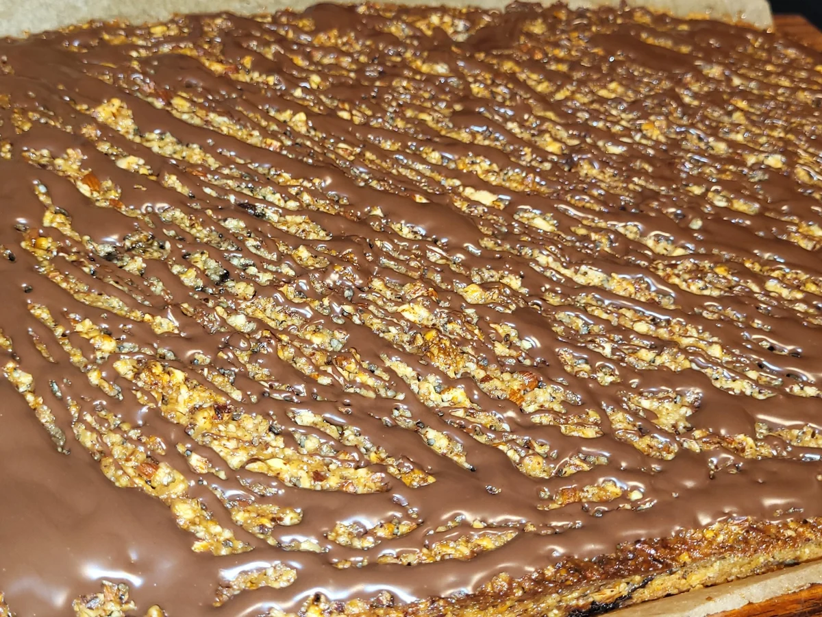 Rezept: BiNe` S NUSSECKEN Bild Nr. 16898 BiNe` S NUSSECKEN - Rezept - Bild Nr. 16898