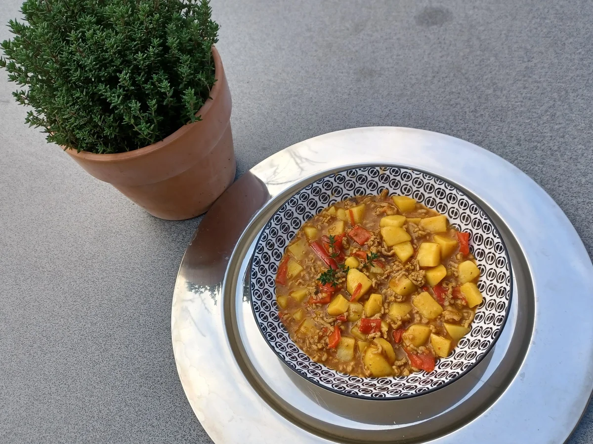 Rezept: Kartoffel - Hackfleisch - Pfanne Bild Nr. 2 Kartoffel - Hackfleisch - Pfanne - Rezept - Bild Nr. 2