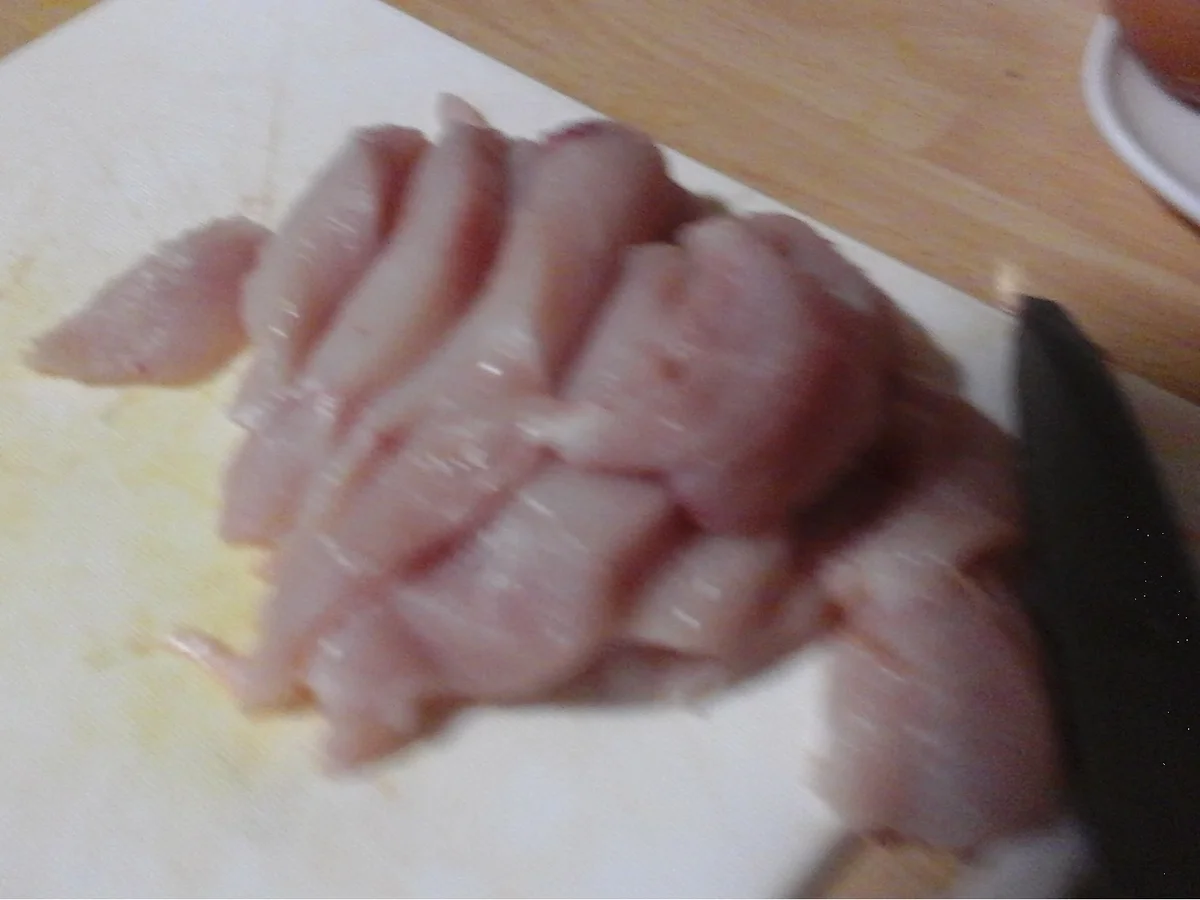 Rezept: Hähnchenbrustfilet mit Wok-Gemüsemix süß-sauer, Eierstreifen und Mie-Nudeln Bild Nr. 16897 Hähnchenbrustfilet mit Wok-Gemüsemix süß-sauer, Eierstreifen und Mie-Nudeln - Rezept - Bild Nr. 16897