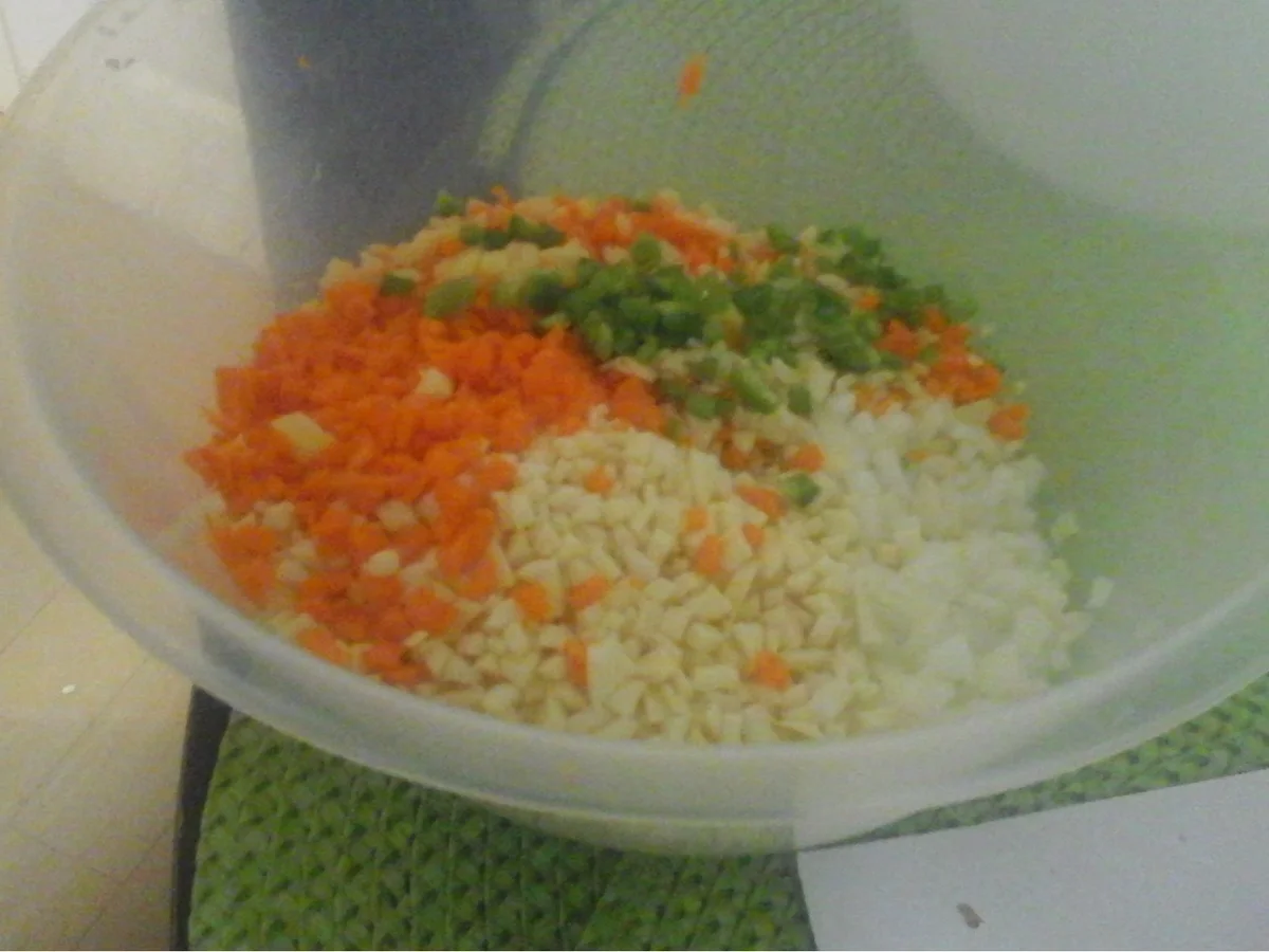 Spaghetti mit Mett-Gemüse-Sauce - Rezept - Bild Nr. 16899