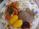 Tafelspitz mit Bouillon-Gemüse, Meerrettich-Sauce und Kartoffeln - Rezept - Bild Nr. 16895