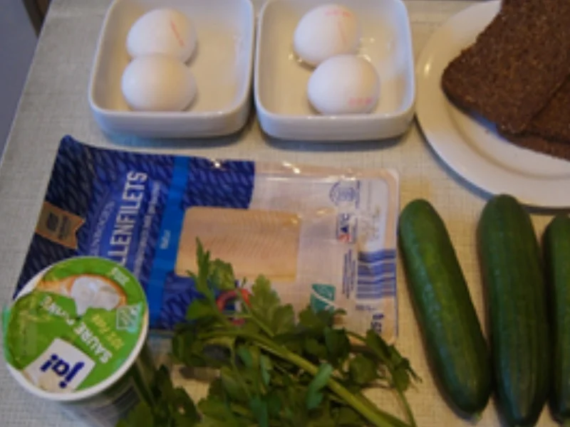 Ei-Vollkornbrot mit Forellenfilet - Rezept - Bild Nr. 16897