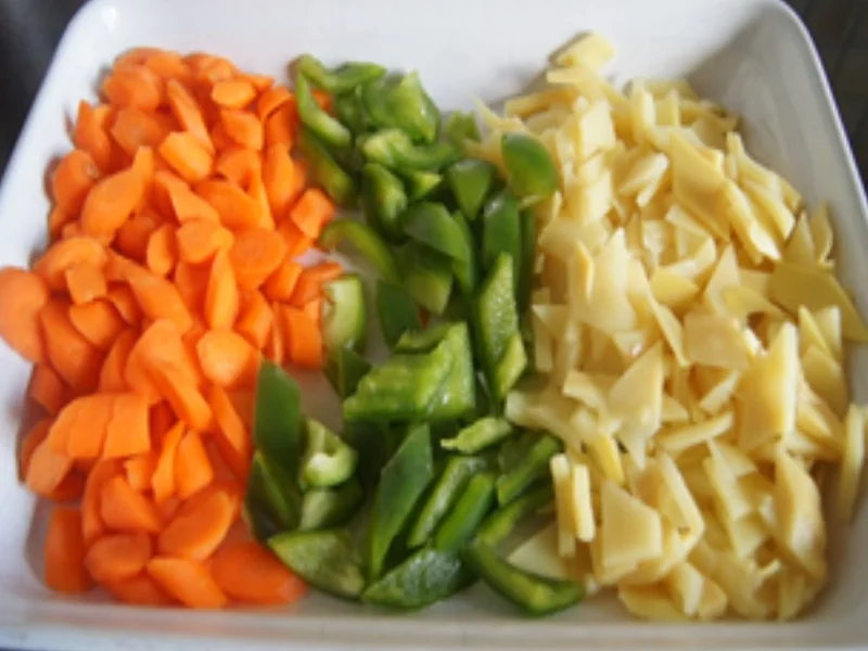 Rezept: Garnelen-Gemüse-Wok mit Jasmin-Reis Bild Nr. 7 Garnelen-Gemüse-Wok mit Jasmin-Reis - Rezept - Bild Nr. 7