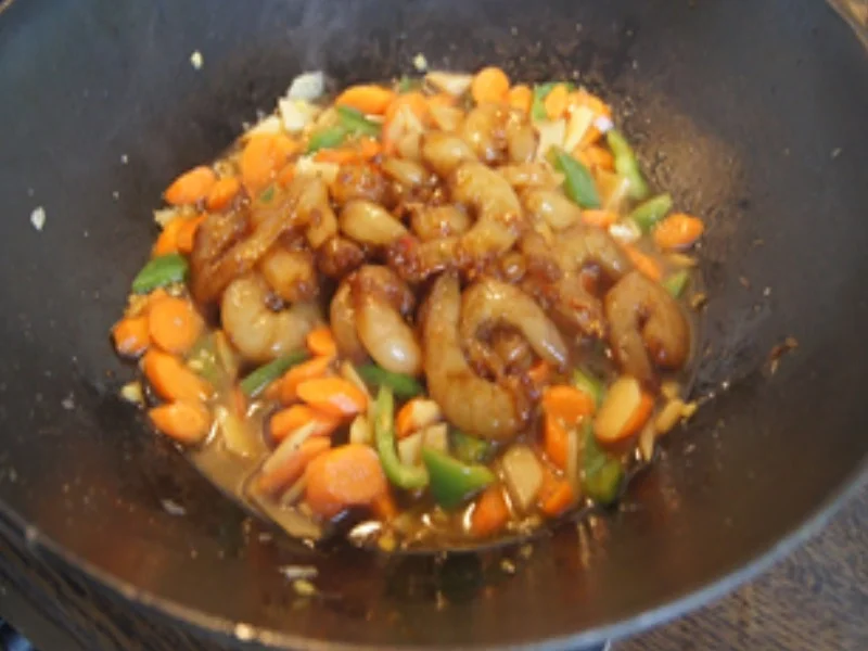 Rezept: Garnelen-Gemüse-Wok mit Jasmin-Reis Bild Nr. 11 Garnelen-Gemüse-Wok mit Jasmin-Reis - Rezept - Bild Nr. 11