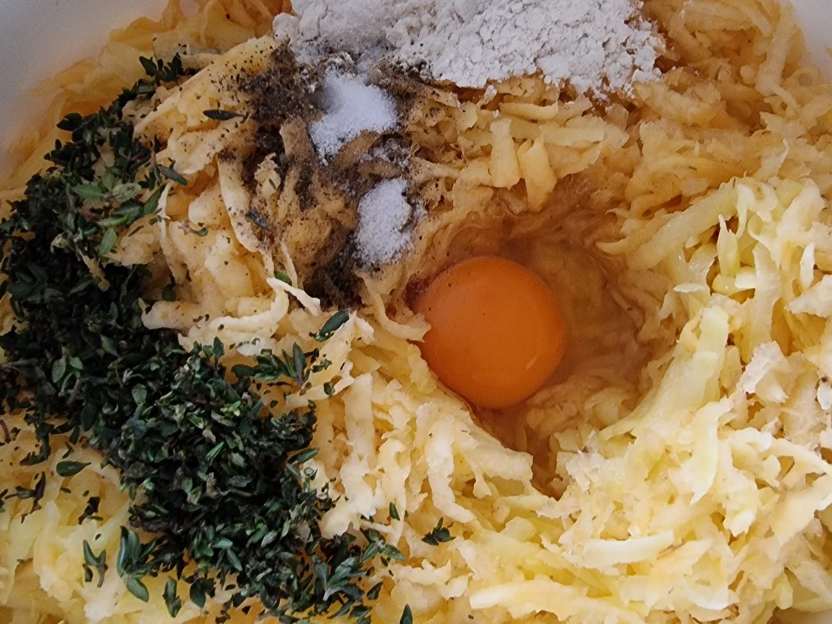 Rezept: Kartoffel-Steckrüben-Rösti mit Fenchelsalat Bild Nr. 16900 Kartoffel-Steckrüben-Rösti mit Fenchelsalat - Rezept - Bild Nr. 16900