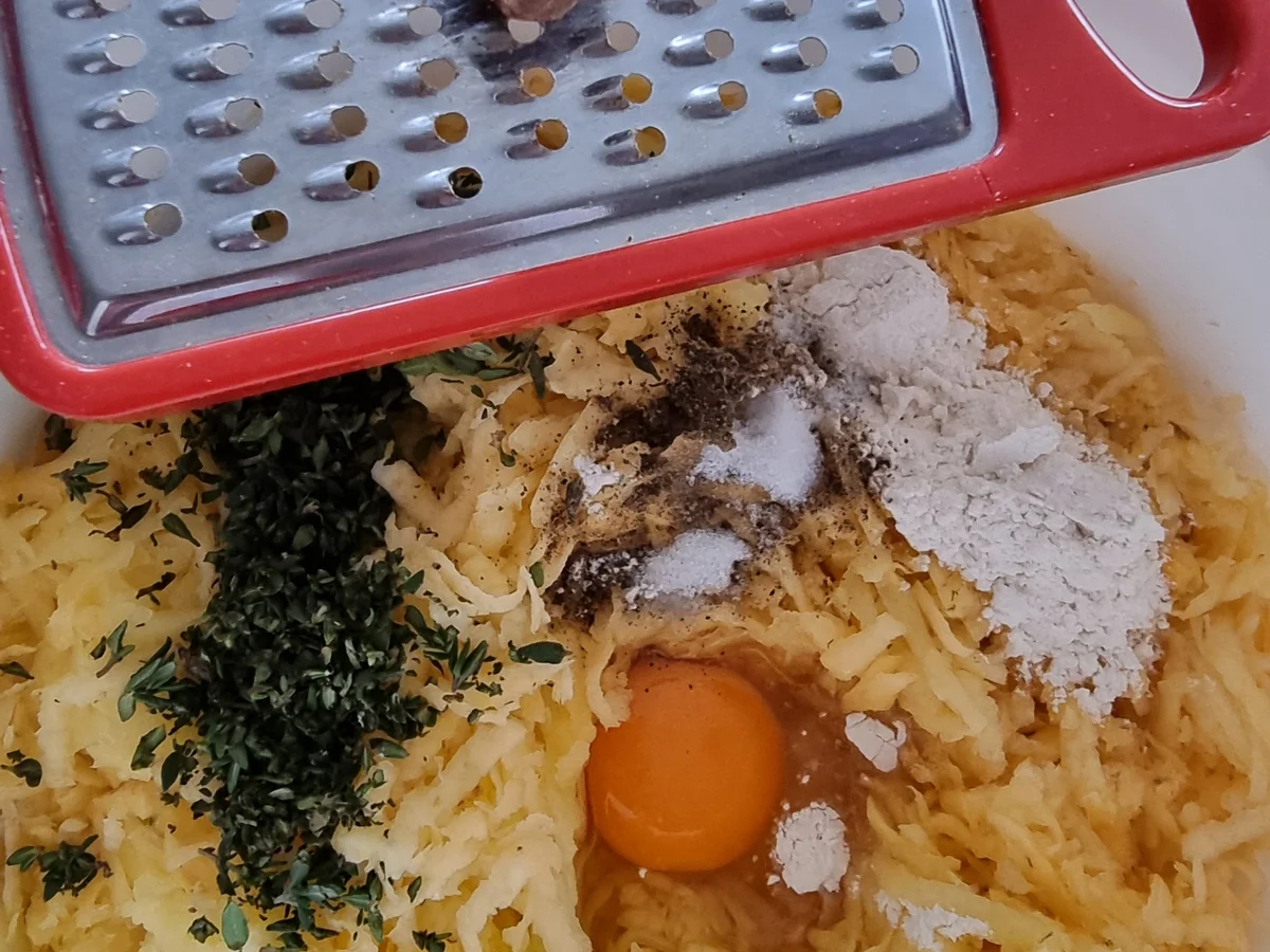Rezept: Kartoffel-Steckrüben-Rösti mit Fenchelsalat Bild Nr. 16901 Kartoffel-Steckrüben-Rösti mit Fenchelsalat - Rezept - Bild Nr. 16901