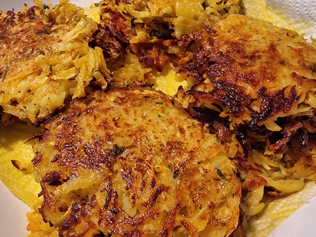 Rezept: Kartoffel-Steckrüben-Rösti mit Fenchelsalat Bild Nr. 16905 Kartoffel-Steckrüben-Rösti mit Fenchelsalat - Rezept - Bild Nr. 16905