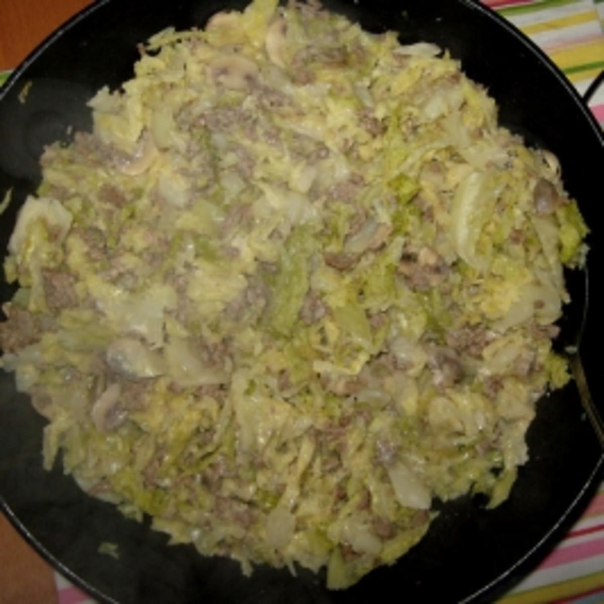 Bilder für Wirsing-Hackfleisch-Pfanne - Rezept