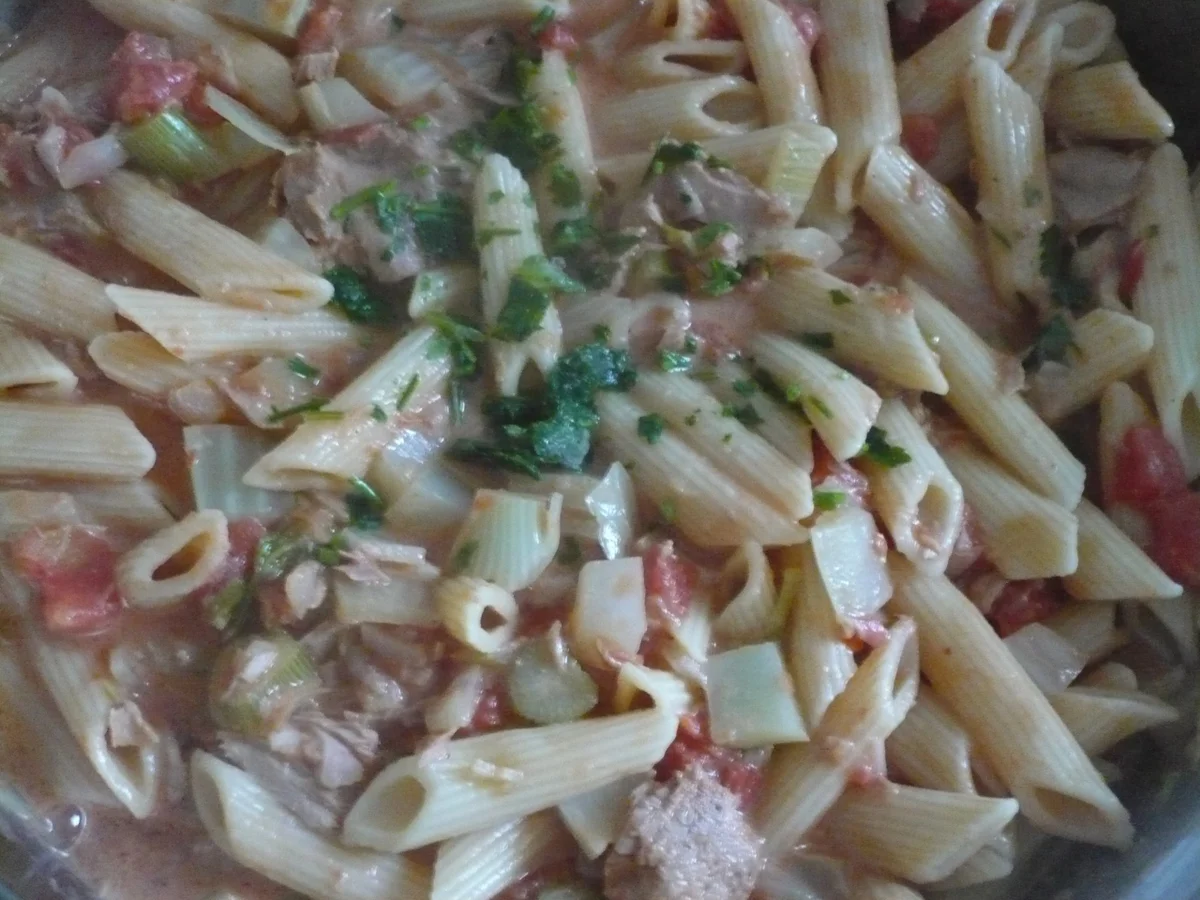 Pasta mit Thunfisch- Fenchel-Sauce - Rezept - Bild Nr. 16905