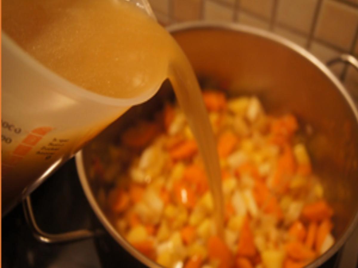 Würzige Möhren-Sellerie-Kartoffel-Suppe mit Ingwer - Rezept - Bild Nr. 11