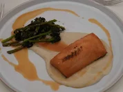 Black Cod mit Topinambur-Püree, Brokkoli und geröstetem Sesam - Rezept - Bild Nr. 2