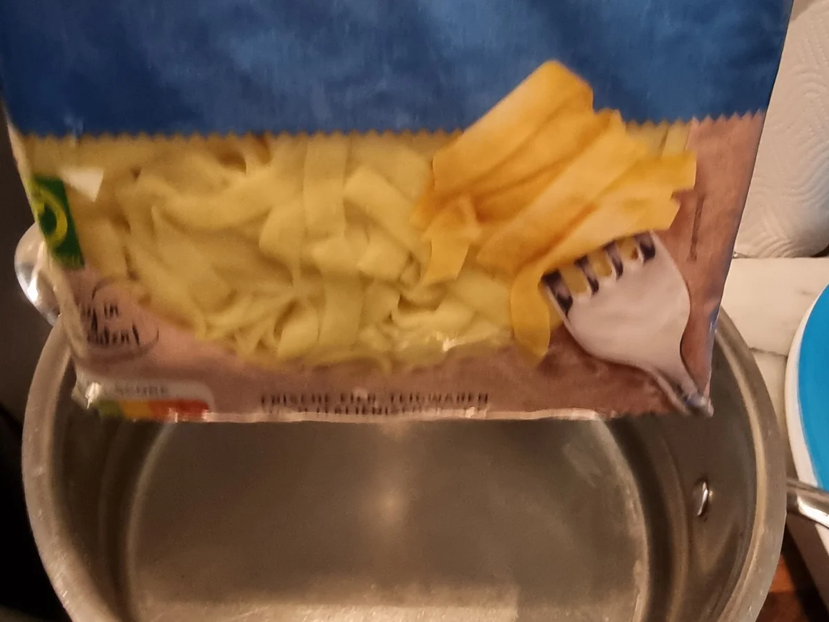 Rezept: Pasta con Tonno Bild Nr. 16904 Pasta con Tonno - Rezept - Bild Nr. 16904