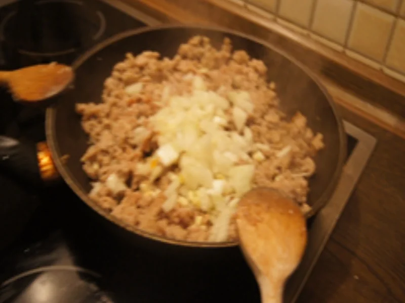 Rezept: Butternut-Kürbis mit Chili-con-Carne-Füllung Bild Nr. 7 Butternut-Kürbis mit Chili-con-Carne-Füllung - Rezept - Bild Nr. 7