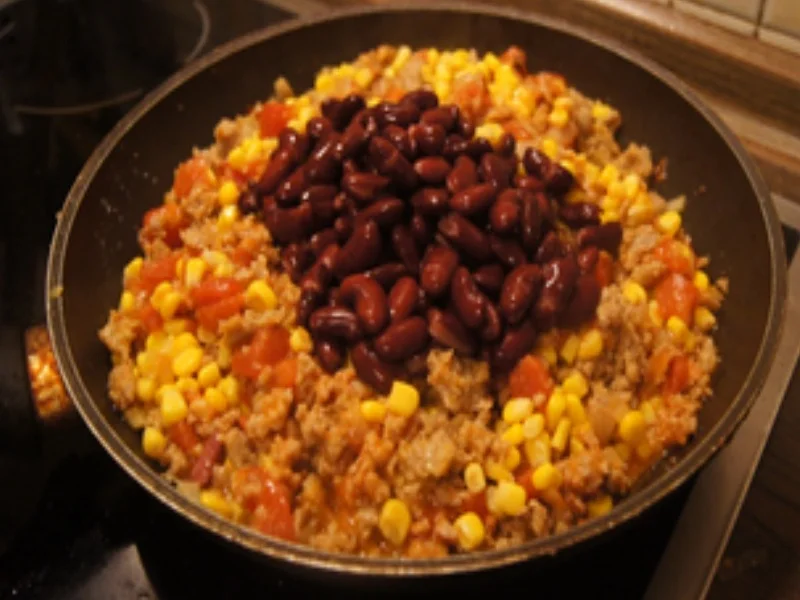 Rezept: Butternut-Kürbis mit Chili-con-Carne-Füllung Bild Nr. 10 Butternut-Kürbis mit Chili-con-Carne-Füllung - Rezept - Bild Nr. 10