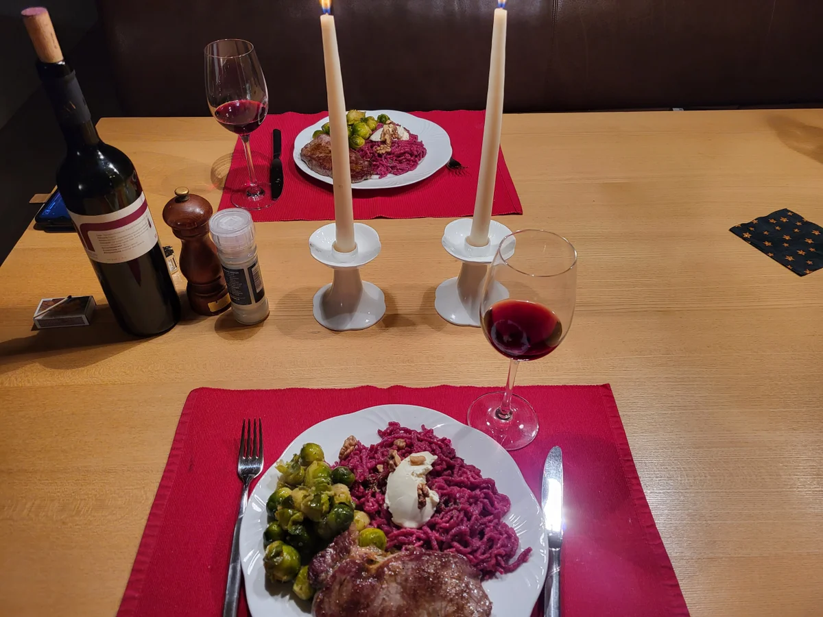 Rezept: Rote-Bete-Mohn Spätzle Bild Nr. 7 Rote-Bete-Mohn Spätzle - Rezept - Bild Nr. 7