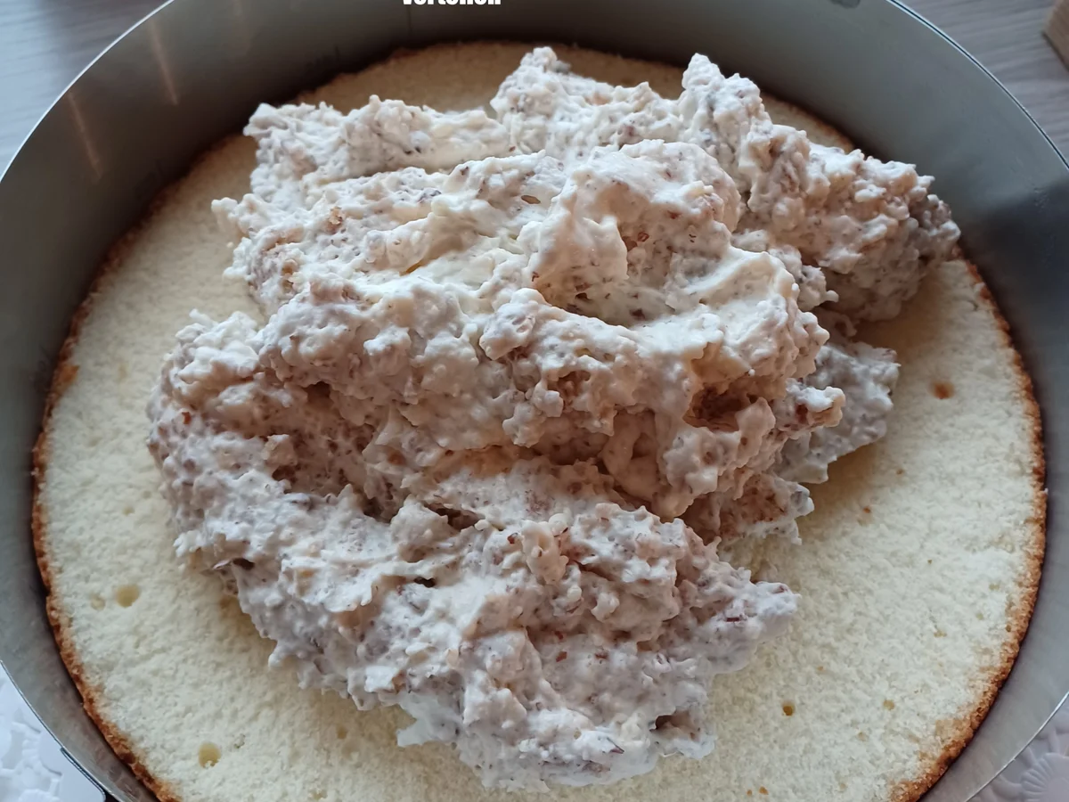 Gebrannte Mandel-Sahne-Torte mit Kirschen - Rezept - Bild Nr. 16908