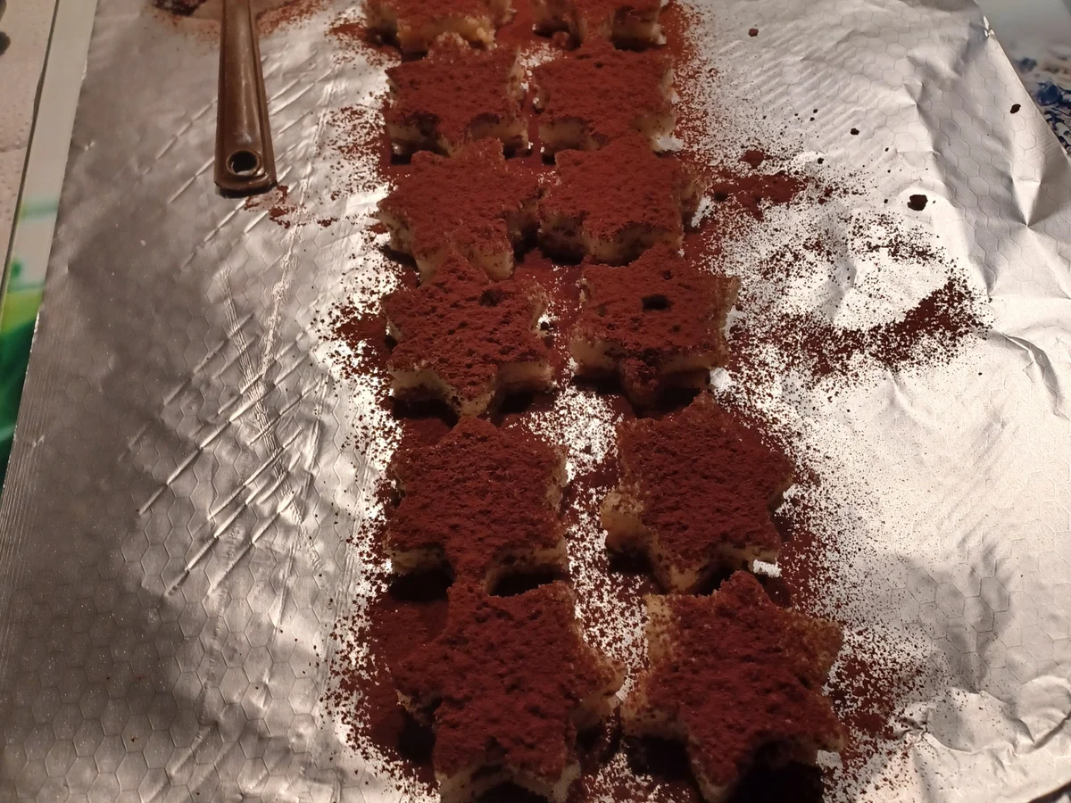 Gebrannte Mandel-Sahne-Torte mit Kirschen - Rezept - Bild Nr. 16912