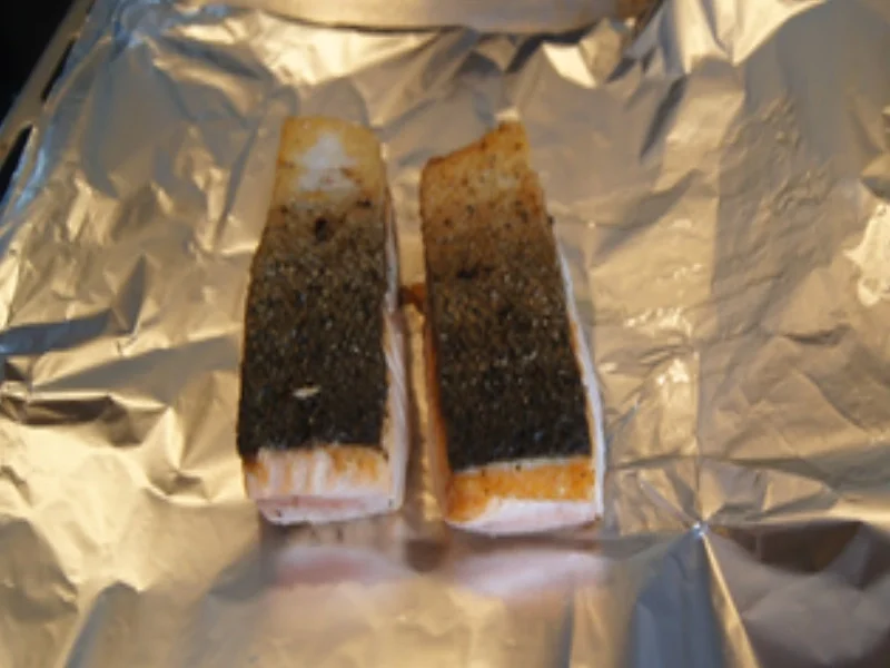 Lachs mit Rahmrosenkohl und Drillingen - Rezept - Bild Nr. 6