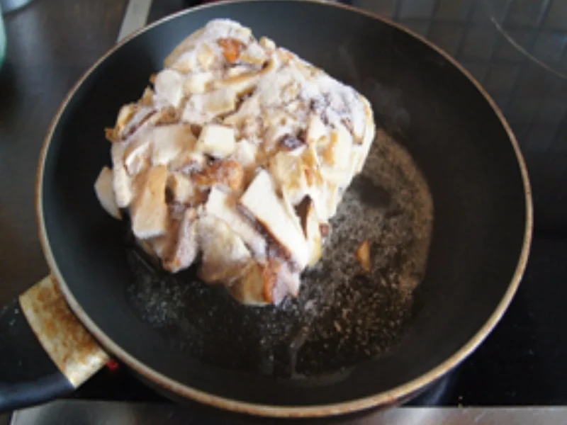 Gekochte Eier auf Rahm-Steinpilzen mit Basmatireis - Rezept - Bild Nr. 16908