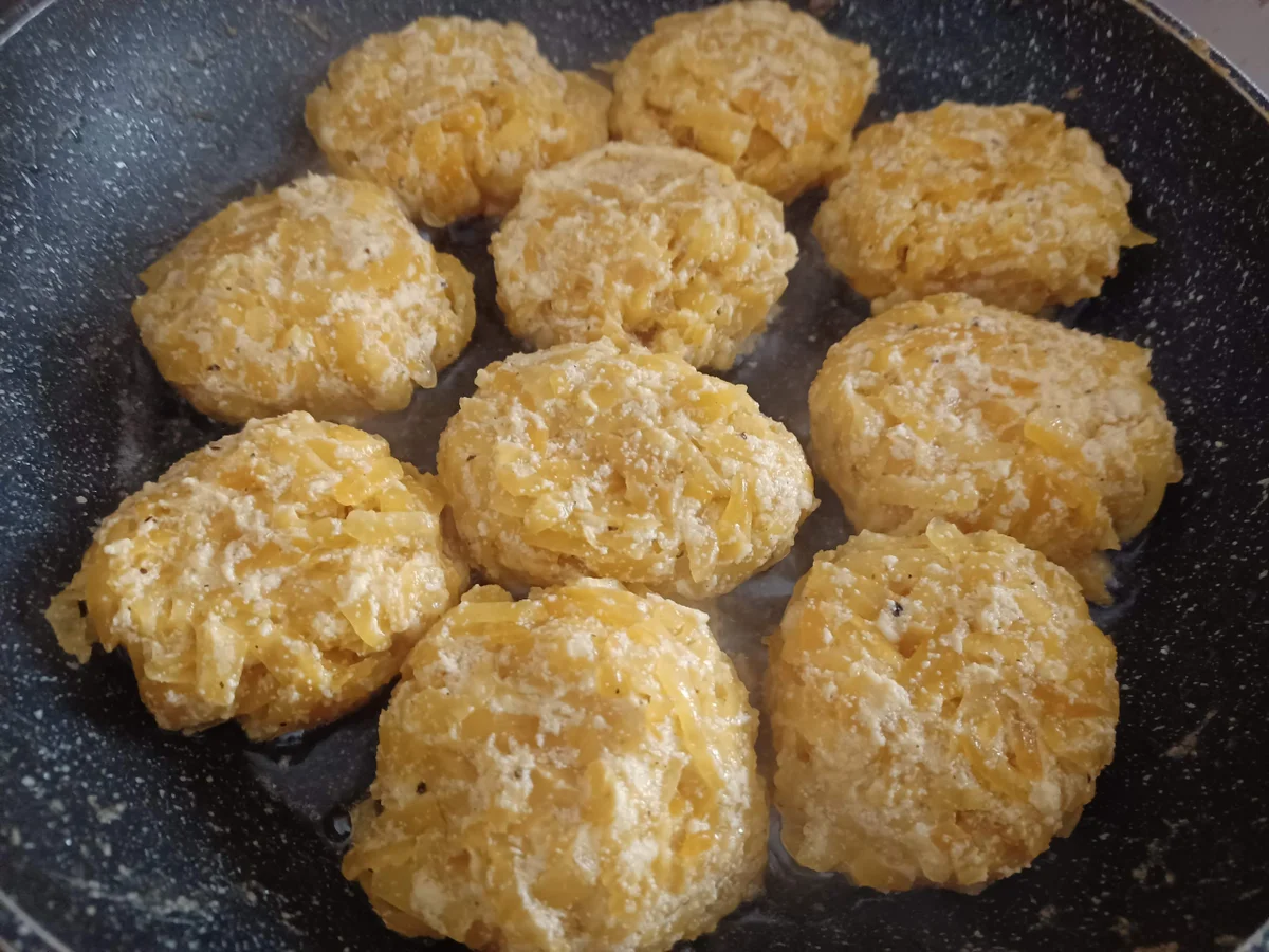 Rezept: Bouletten von der Gelben Beete Bild Nr. 16913 Bouletten von der Gelben Beete - Rezept - Bild Nr. 16913