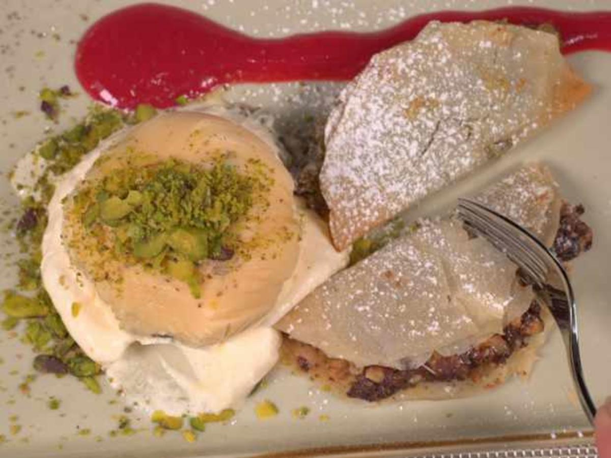 Dattel-Walnuss-Creme mit Baklava-Teig und Pistazien-Creme - Rezept - Bild Nr. 2