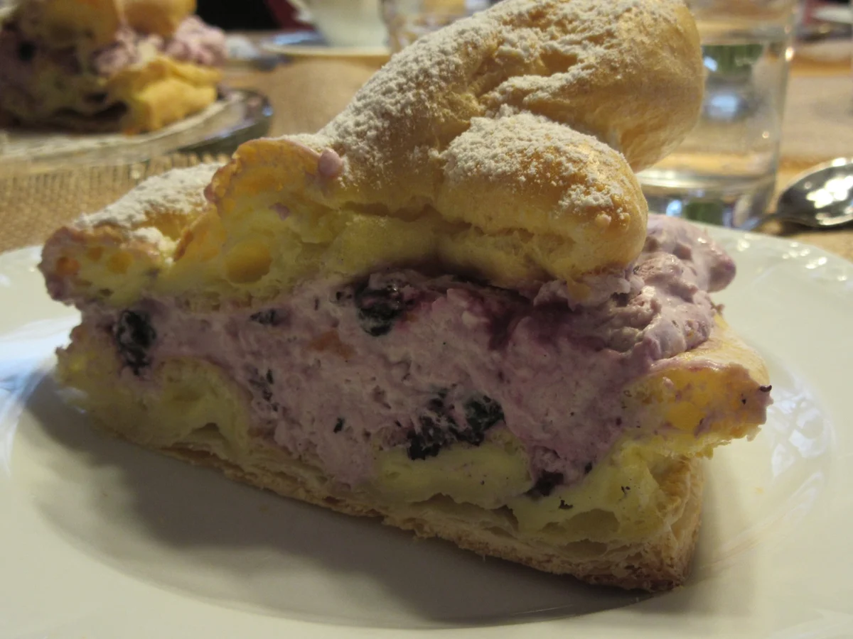 Backen: St.-Honoré-Torte mit Heidelbeerfüllung - Rezept - Bild Nr. 16908