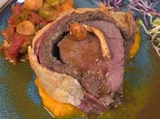 Rezept: Beef Wellington mit vegetarischer Bratensoรe Bild Nr. 2 Beef Wellington mit vegetarischer Bratensoรe - Rezept - Bild Nr. 2