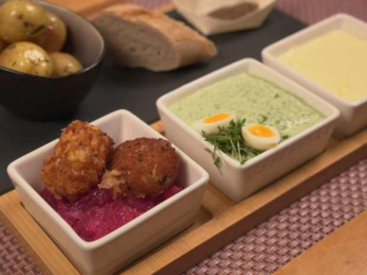 Gebackener Harzer Käse mit Zwiebelmarmelade, dazu Grüne Soße - Rezept ...