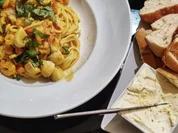 Rezept: Spaghetti mit Krustentieren an Safran Sauce Bild Nr. 2 Spaghetti mit Krustentieren an Safran Sauce - Rezept - Bild Nr. 2