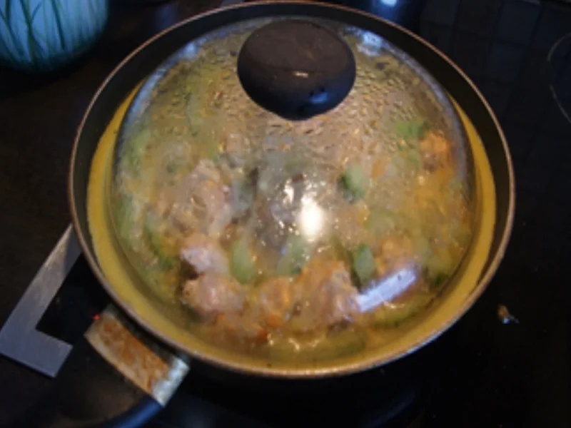 Rezept: Lachs-Gurken-Pfanne mit Pellkartoffel-Drillingen Bild Nr. 16946 Lachs-Gurken-Pfanne mit Pellkartoffel-Drillingen - Rezept - Bild Nr. 16946