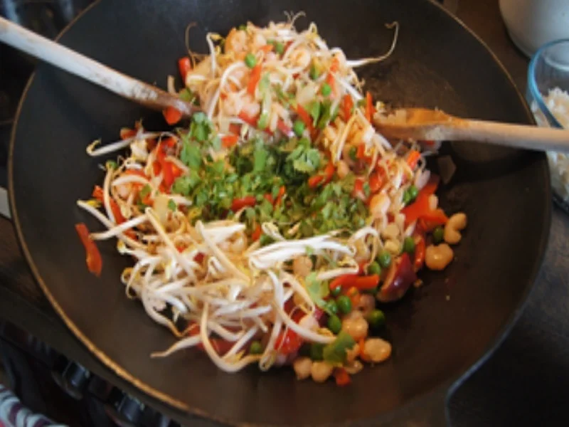 Nasi Goreng mit Garnelen - Rezept - Bild Nr. 14