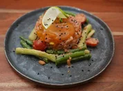 Dehydriertes Ei mit Klebreis und Lachstatar - Rezept - Bild Nr. 16931